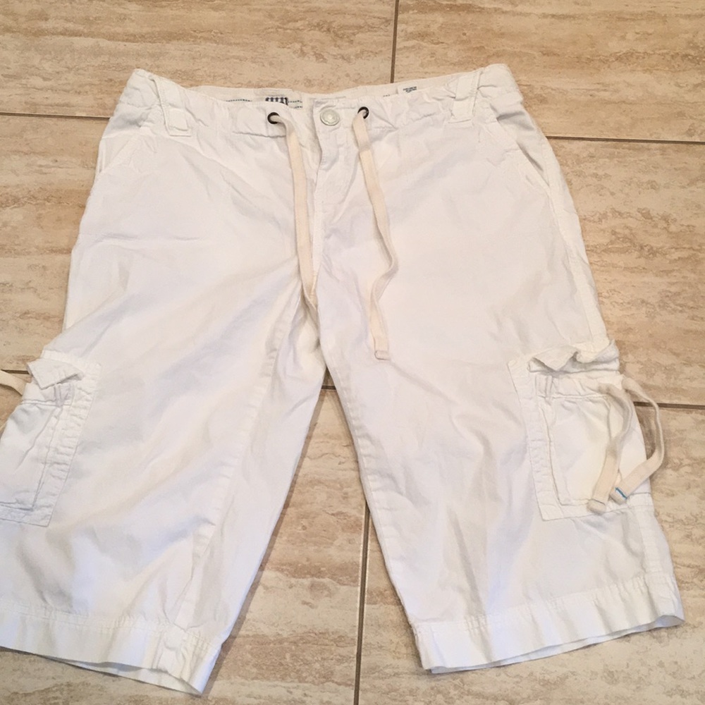 AE Cargo Shorts White Sz 10